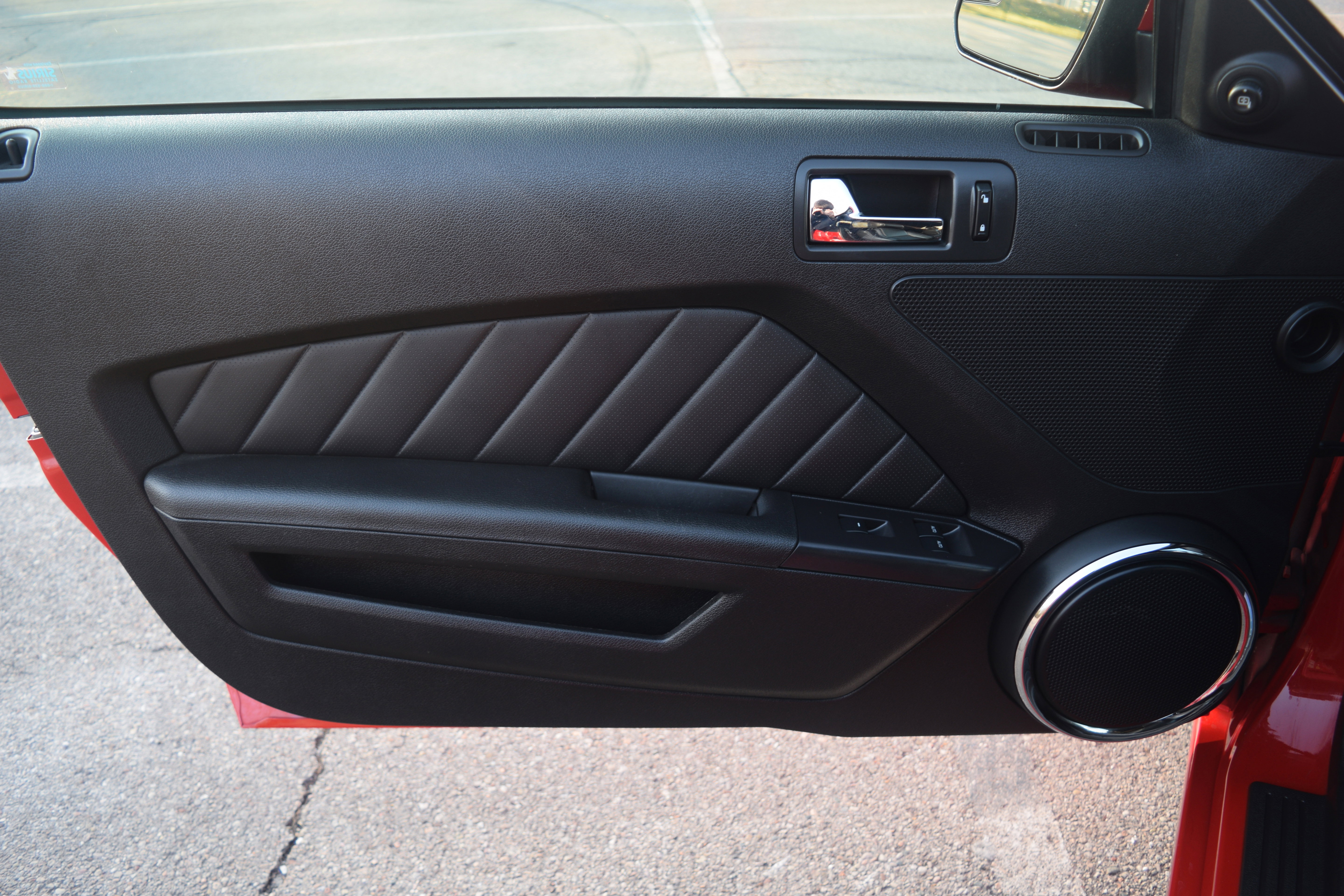 Used 2013 Ford Mustang Premium image 14