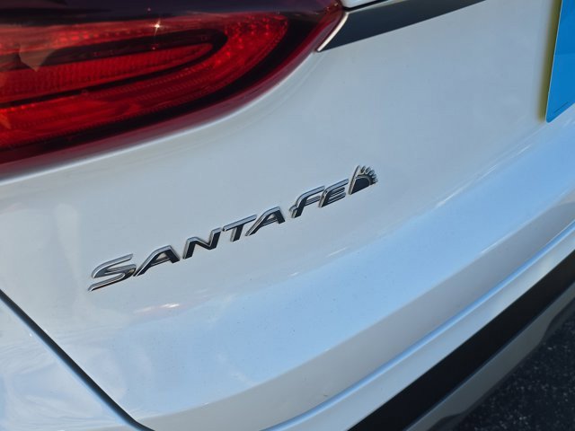 Used 2020 Hyundai Santa Fe SEL image 6