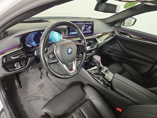Used 2023 BMW 530e xDrive AWD/4WD image 14