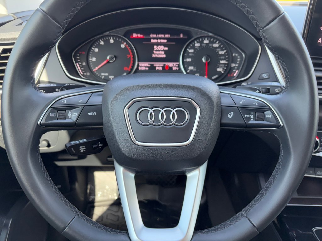 Used 2024 Audi Q5 2.0T Premium w/ Convenience Package AWD/4WD image 11