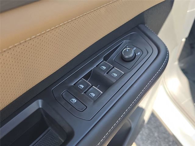 New 2026 Volkswagen Atlas Cross Sport SE FWD image 16