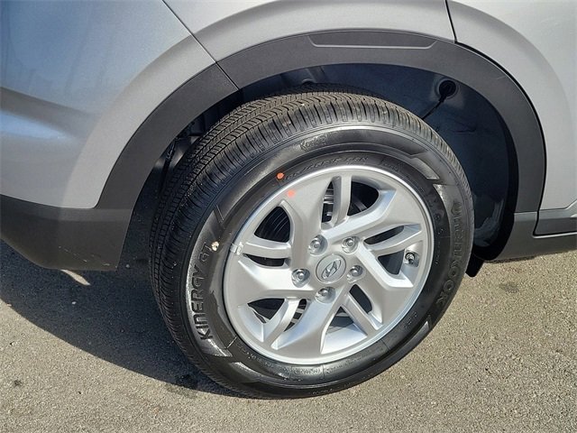New 2026 Hyundai Venue SE image 22