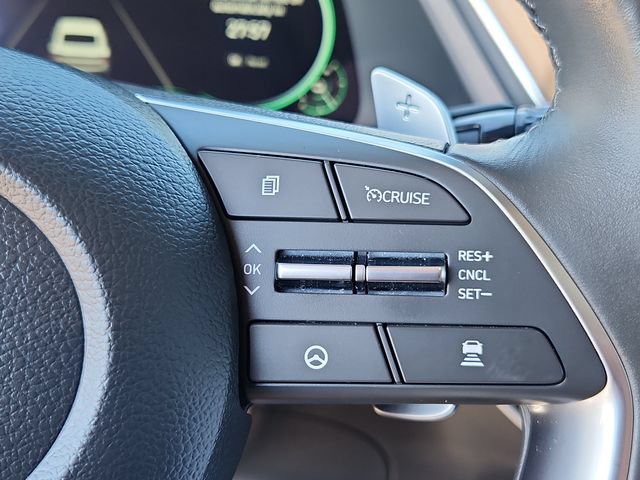 Used 2022 Hyundai Sonata Limited FWD image 17