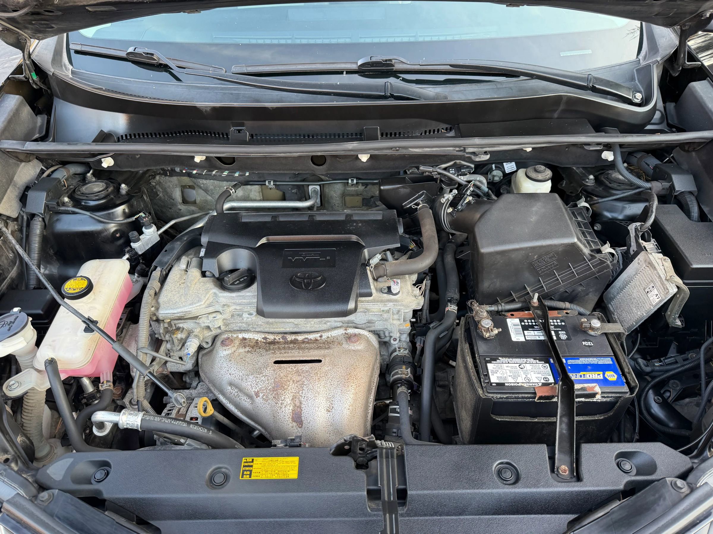 Used 2015 Toyota RAV4 Limited image 3