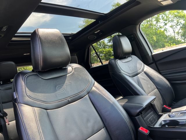 Used 2023 Ford Explorer ST w/ Equipment Group 401A AWD/4WD image 37