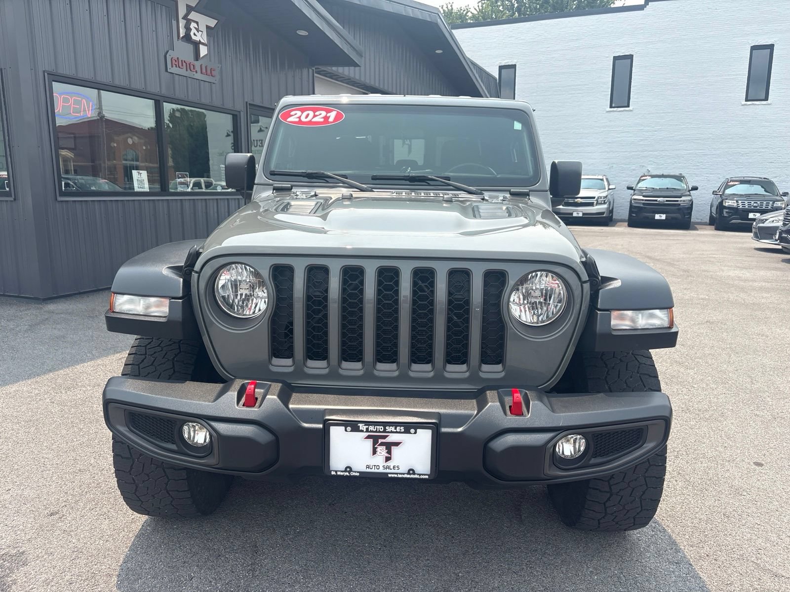 Used 2021 Jeep Gladiator Rubicon AWD/4WD image 9