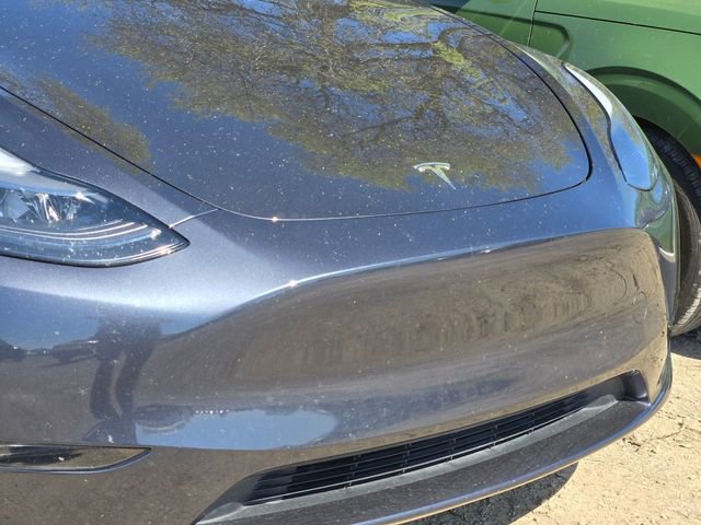 Used 2024 Tesla Model Y Long Range AWD/4WD image 5