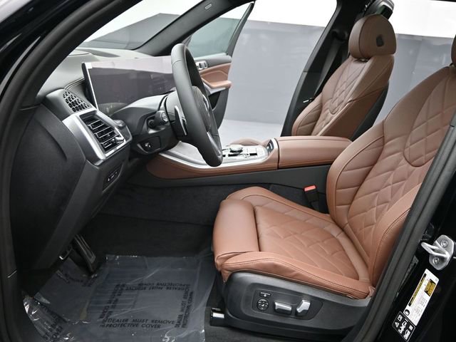 New 2026 BMW X5 xDrive40i w/ M Sport Package AWD/4WD image 17