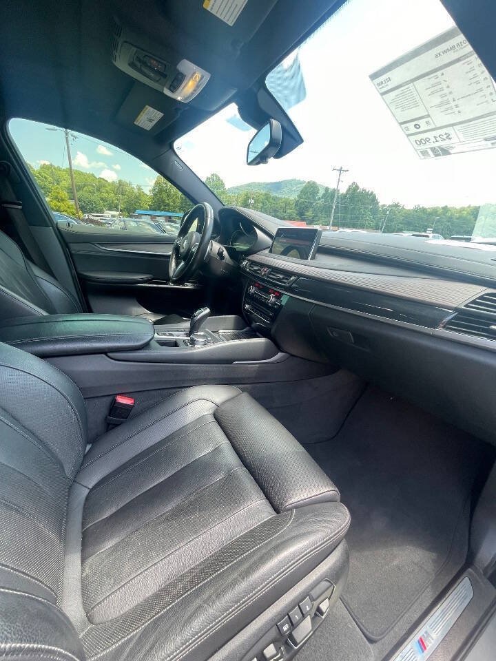 Used 2018 BMW X6 sDrive35i RWD image 15