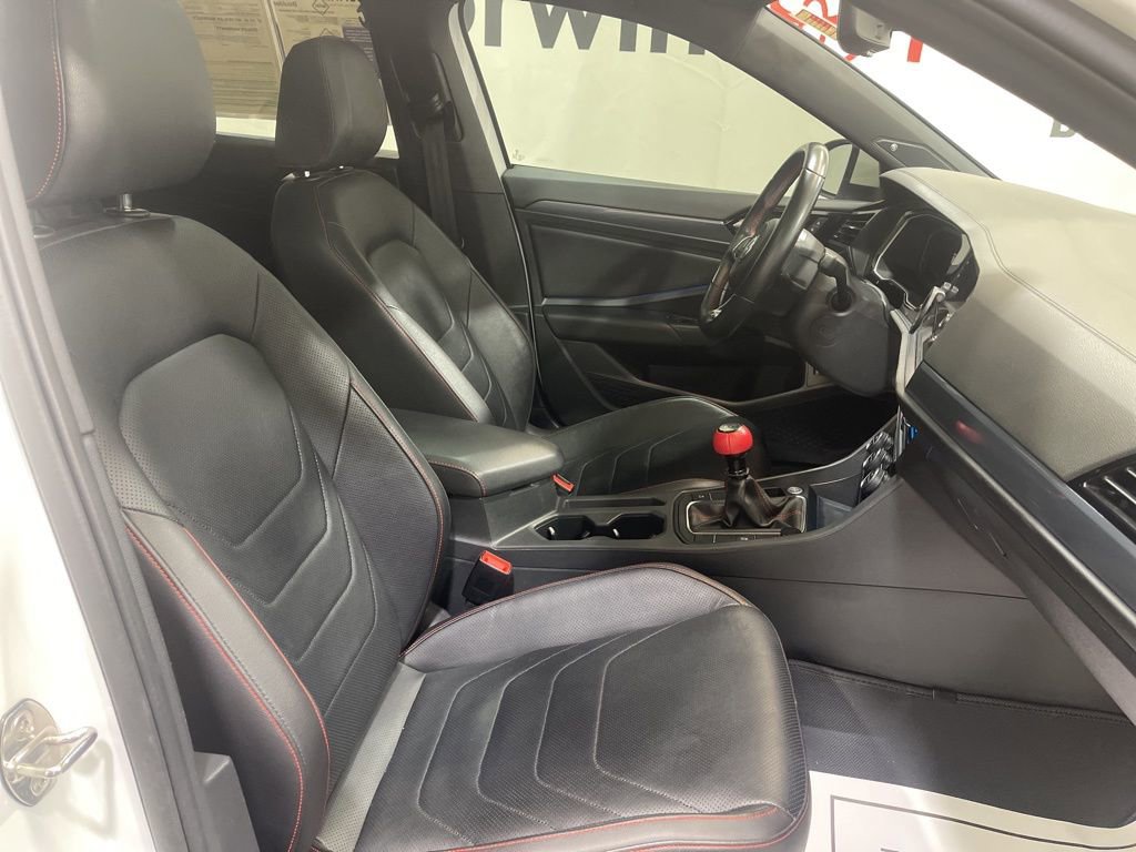 Used 2020 Volkswagen Jetta GLI Autobahn image 14