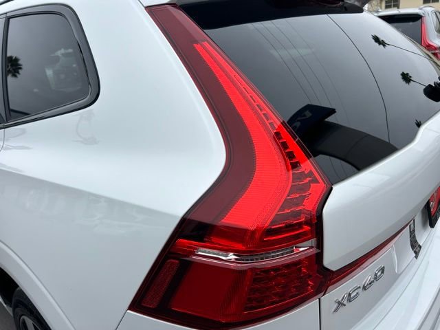 New 2024 Volvo XC60 T8 Plus AWD/4WD image 8