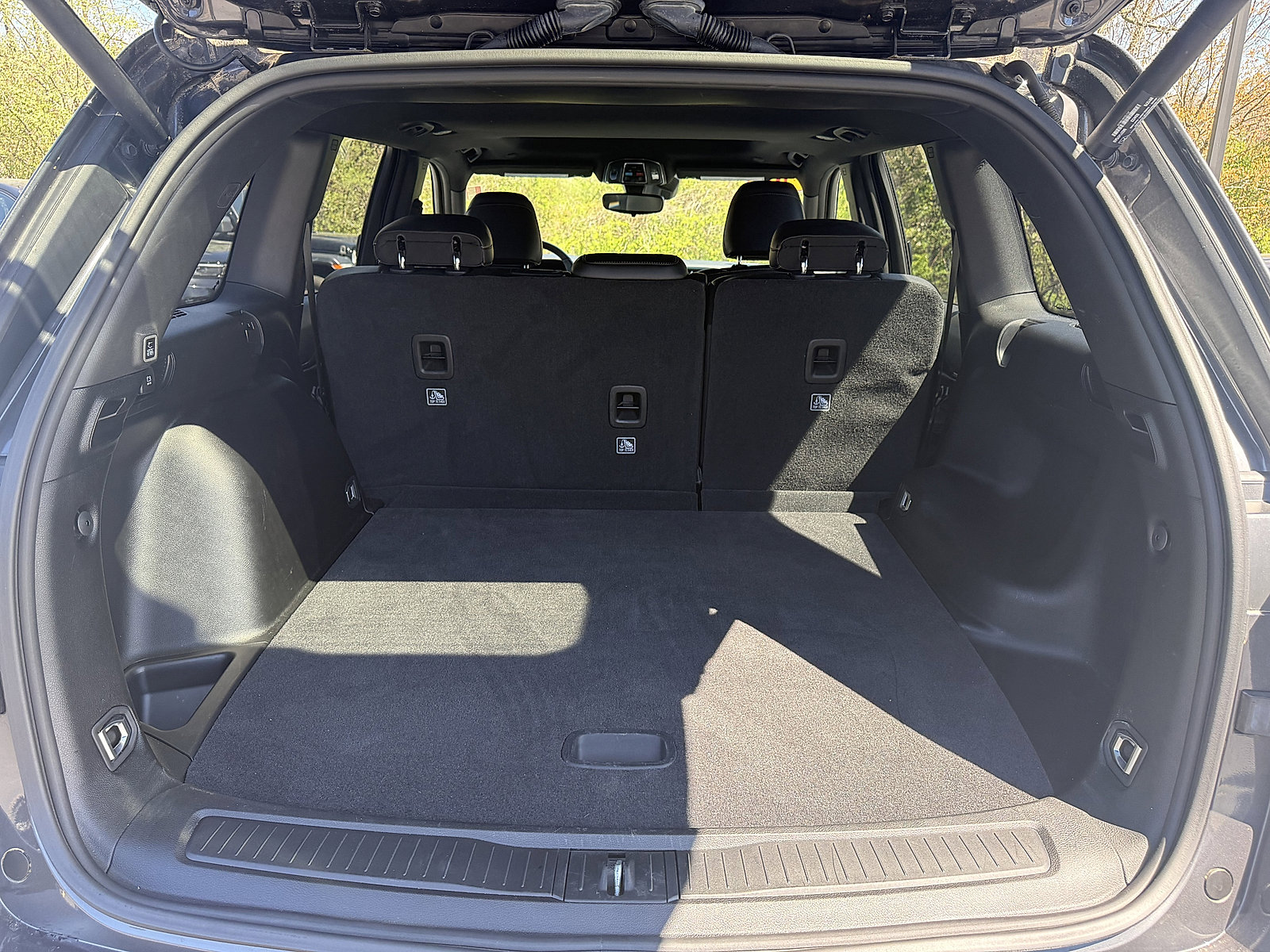 Certified 2023 Jeep Grand Cherokee Altitude image 15