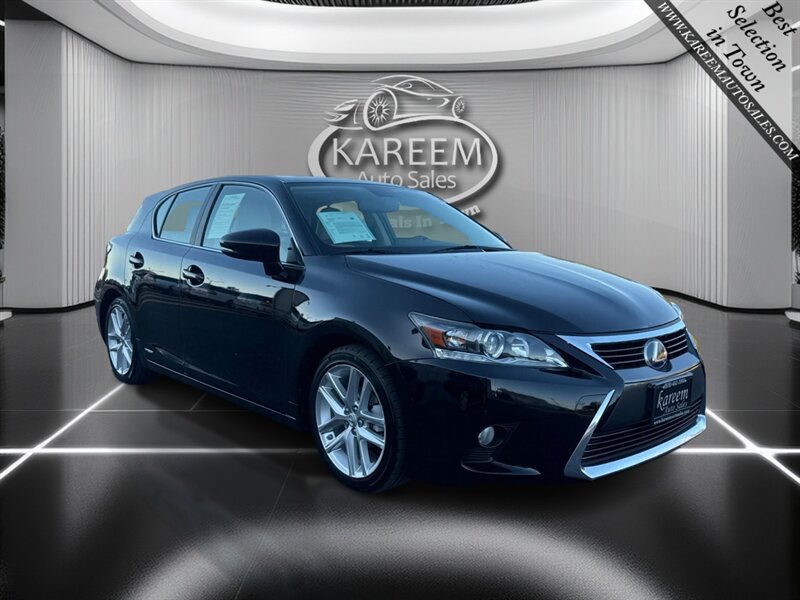 Used 2016 Lexus CT 200h w/ Navigation Package FWD image 3