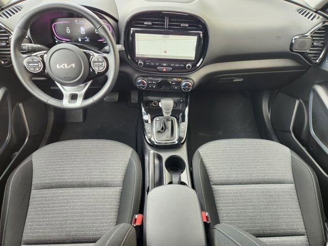 Used 2024 Kia Soul EX image 27