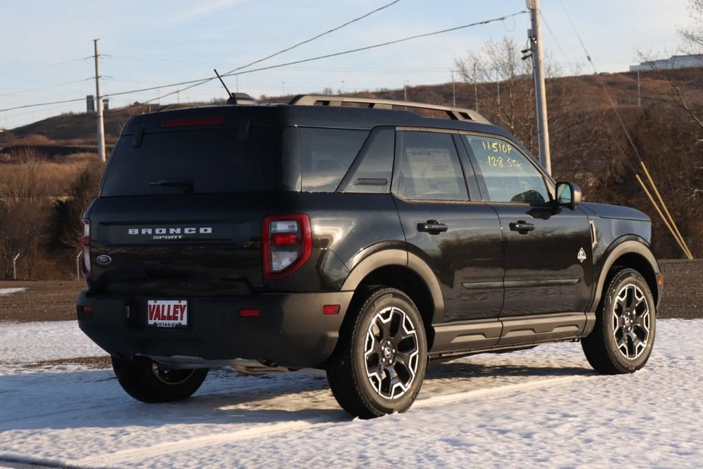 New 2025 Ford Bronco Sport Outer Banks w/ Outer Banks Tech Package+ AWD/4WD image 8