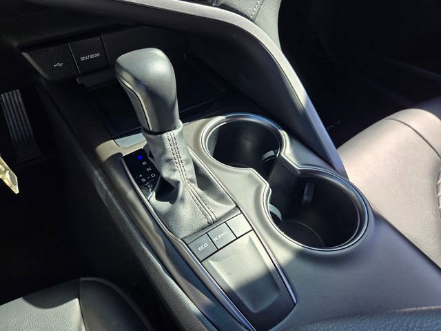 Used 2023 Toyota Camry SE image 19