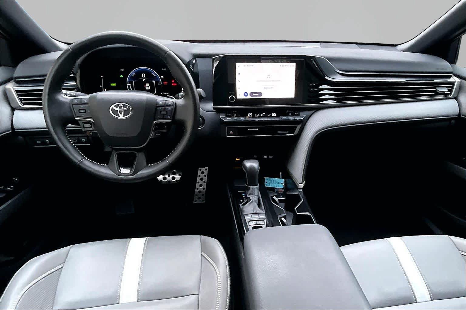 Certified 2025 Toyota Camry SE w/ Convenience Package FWD image 16