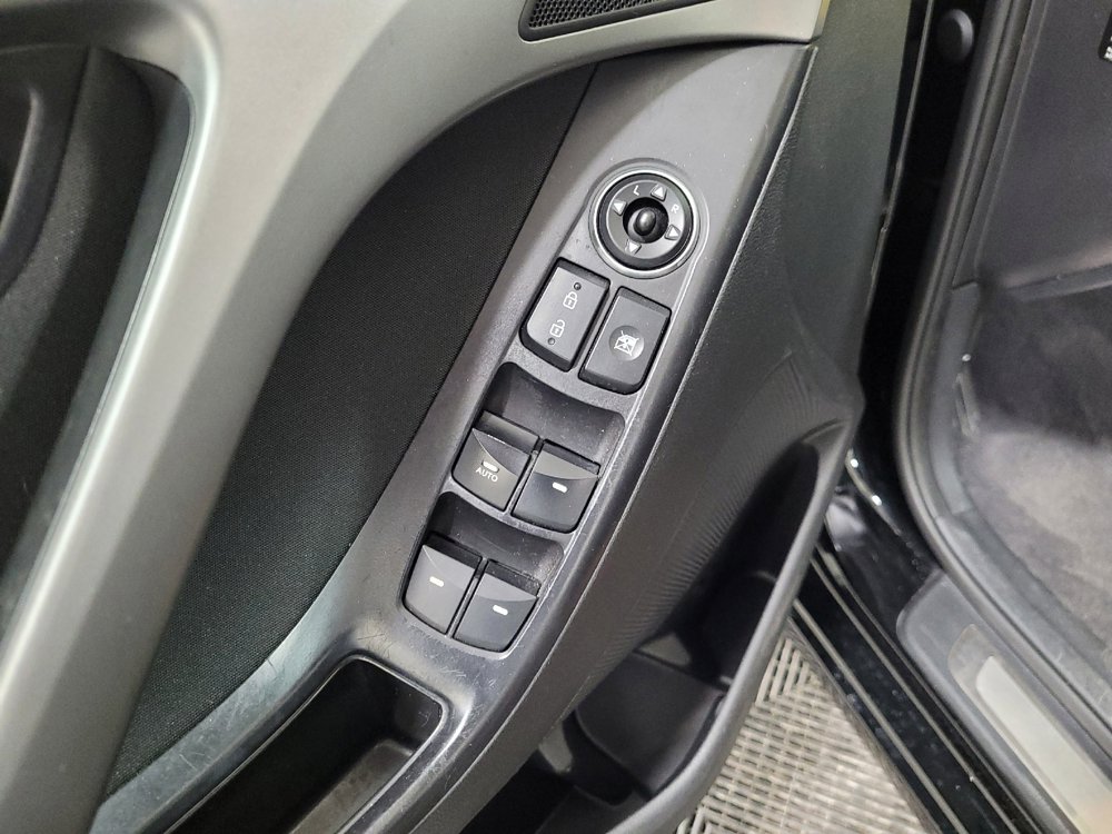 Used 2015 Hyundai Elantra SE w/ Option Group 03 FWD image 27