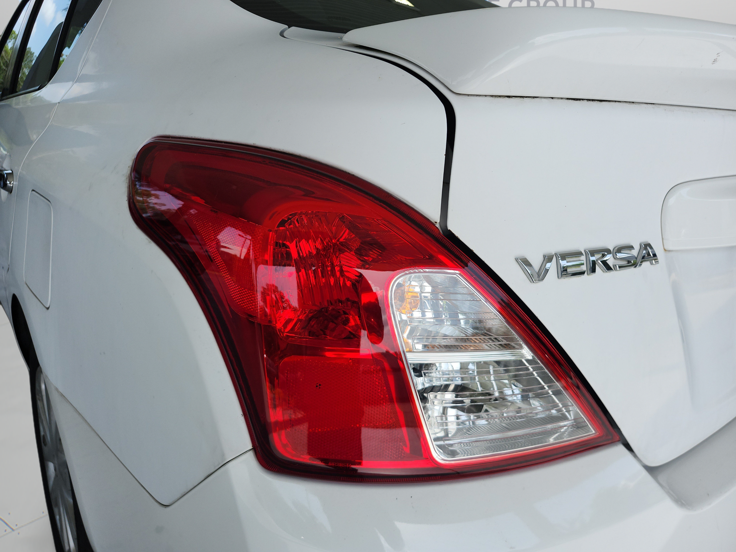 Used 2016 Nissan Versa SV FWD image 30