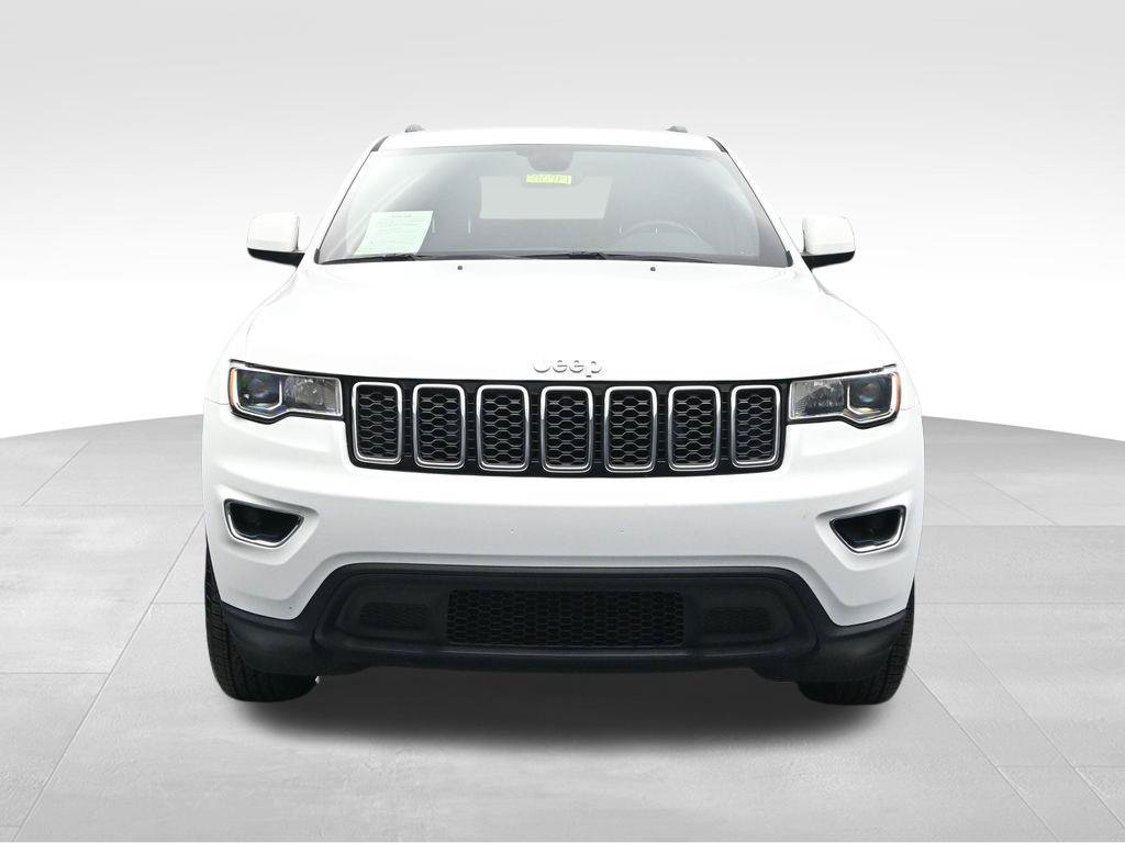Used 2019 Jeep Grand Cherokee Laredo w/ Security & Convenience Group AWD/4WD image 8