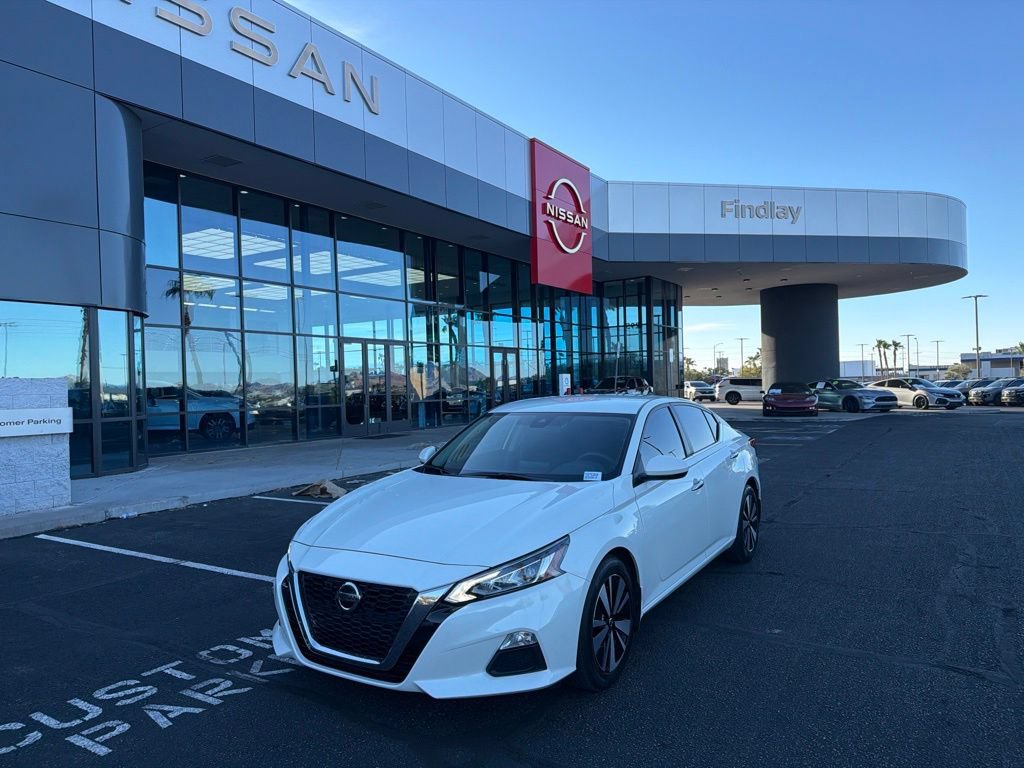 Used 2022 Nissan Altima 2.5 SV