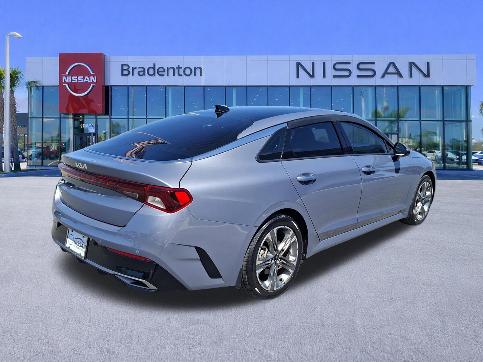 Used 2023 Kia K5 EX FWD image 5