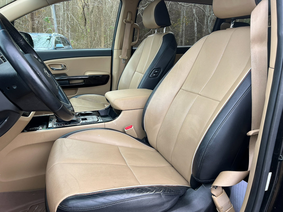 Used 2019 Kia Sedona SX image 15