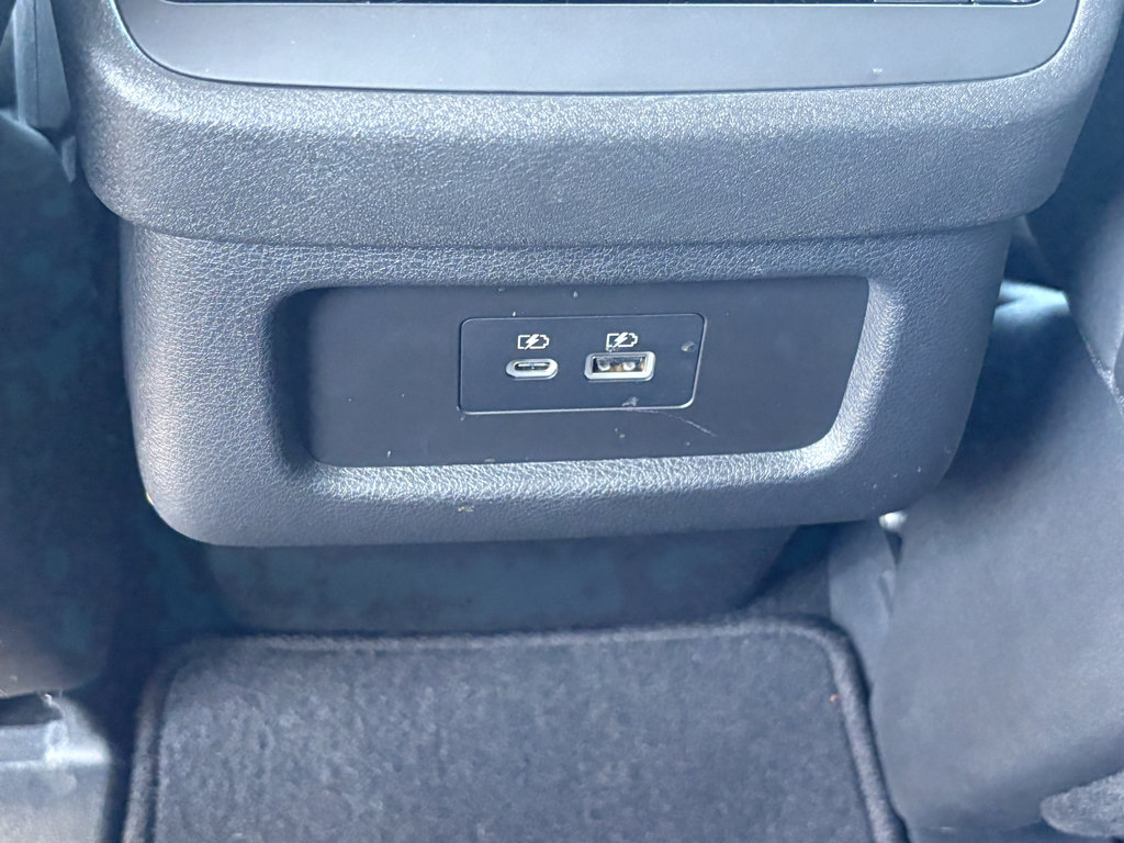 Used 2025 Nissan Pathfinder SL FWD image 26