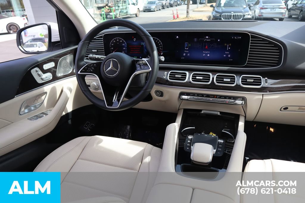 Used 2024 Mercedes-Benz GLE 450e 4MATIC w/ Winter Package image 29