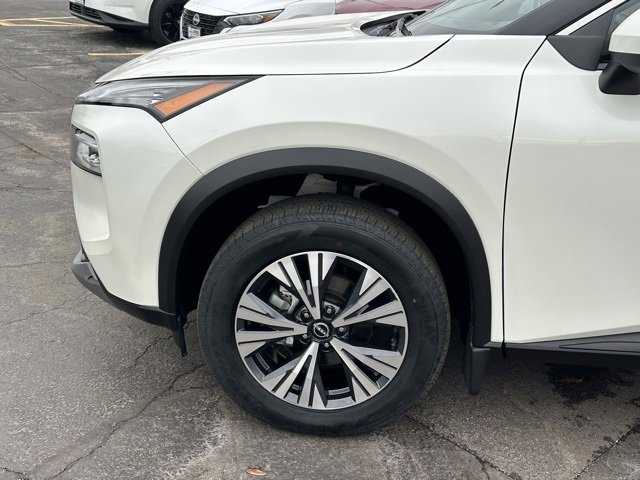 Certified 2023 Nissan Rogue SV w/ SV Premium B Package image 7