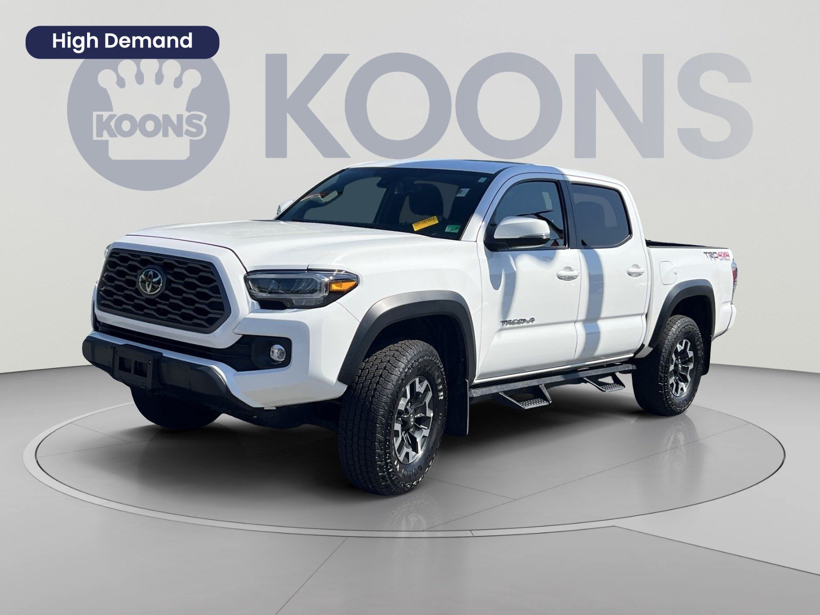 Used 2023 Toyota Tacoma TRD Off-Road w/ Technology Package AWD/4WD image 1