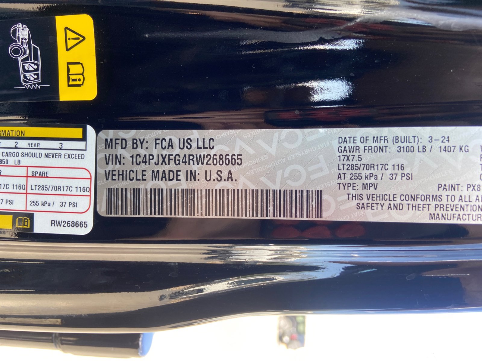 Used 2024 Jeep Wrangler Unlimited Rubicon AWD/4WD image 25