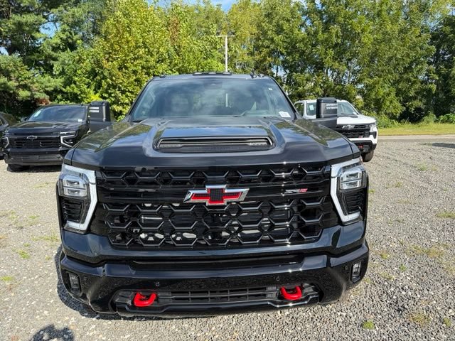 New 2026 Chevrolet Silverado 2500 ZR2 w/ Snow Plow Prep/Camper Package AWD/4WD image 2