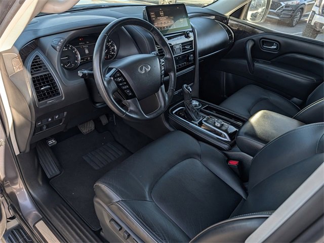Used 2024 INFINITI QX80 Luxe image 9