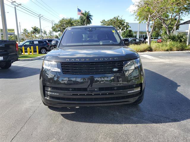 Used 2023 Land Rover Range Rover Long Wheelbase SE AWD/4WD image 8