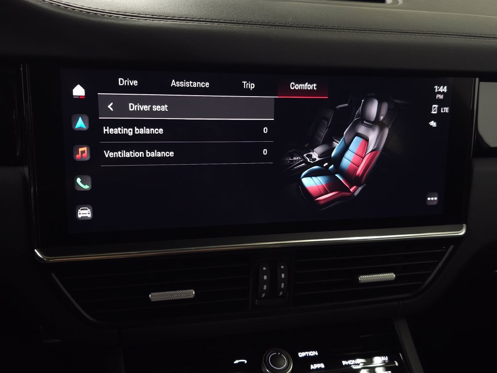 Used 2022 Porsche Cayenne S AWD/4WD image 25