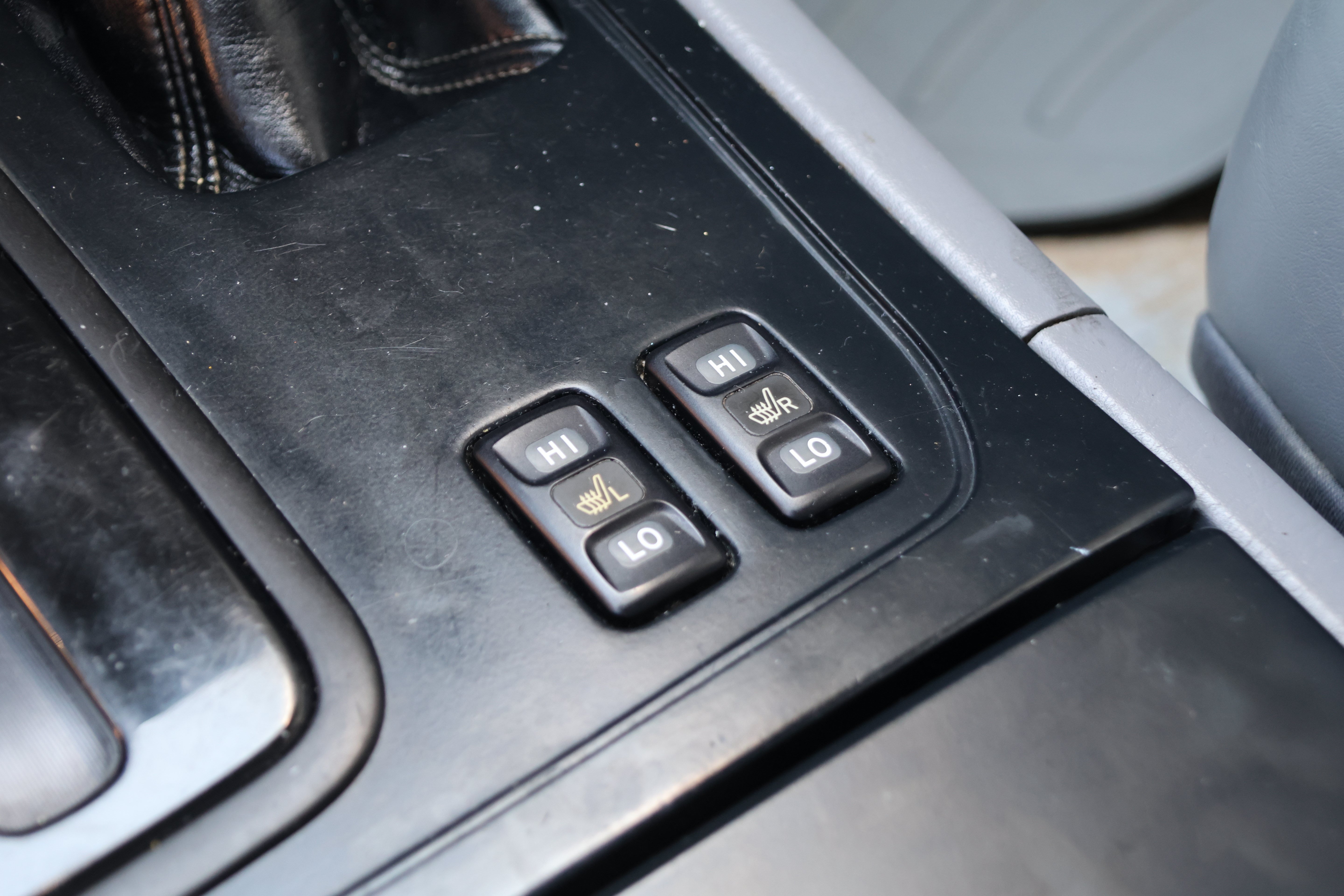 Used 2001 Toyota Land Cruiser AWD/4WD image 26