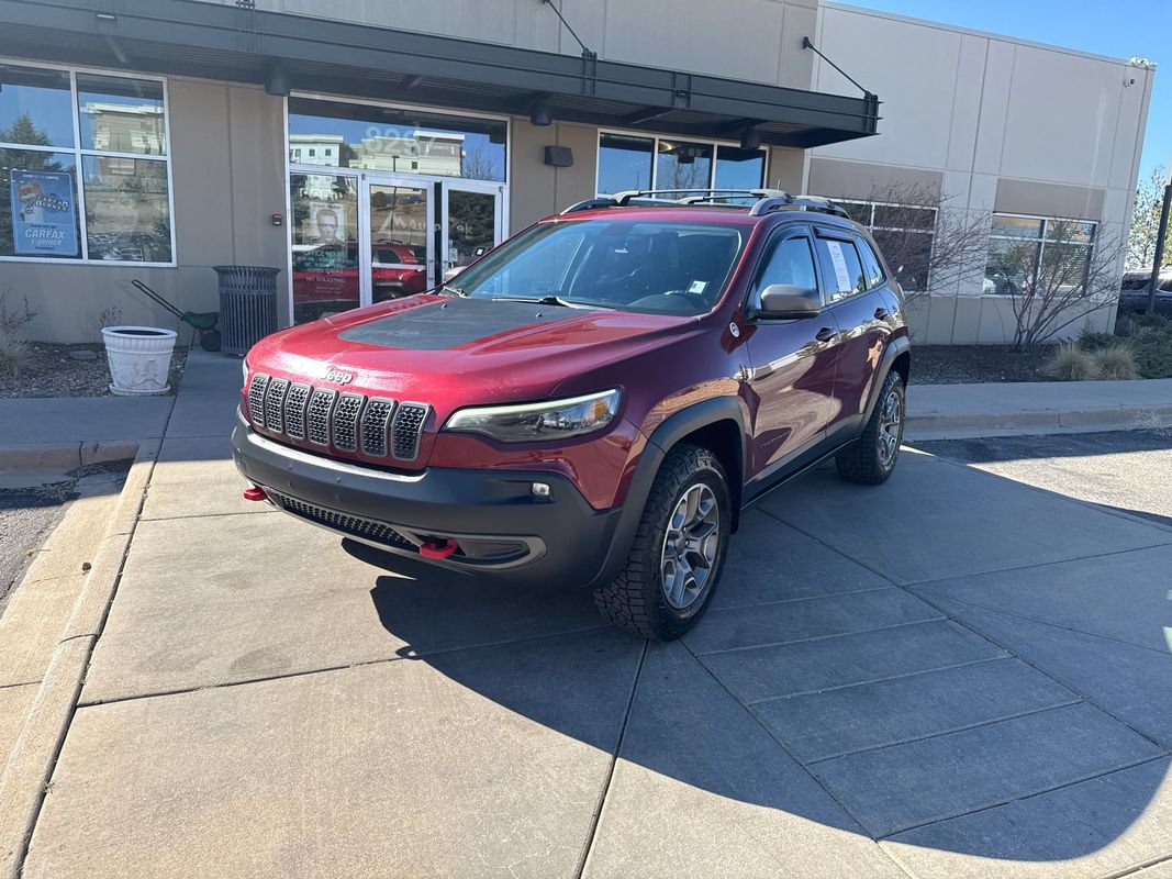 Used 2020 Jeep Cherokee Trailhawk w/ Comfort/Convenience Group AWD/4WD image 2