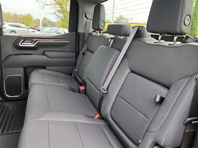 New 2026 GMC Sierra 1500 Elevation image 17