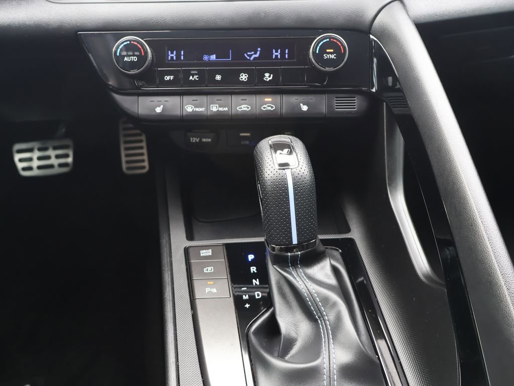Used 2025 Hyundai Elantra N image 19
