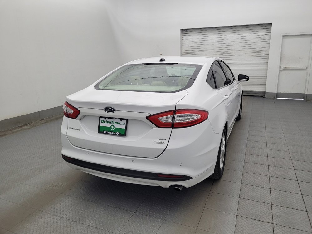 Used 2016 Ford Fusion SE FWD image 7