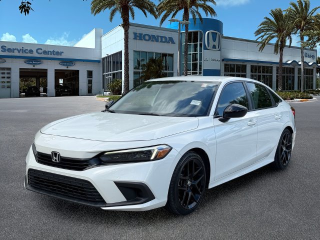 Used 2023 Honda Civic Sport image 4