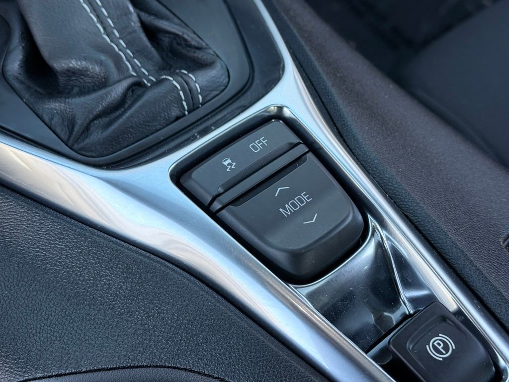 Used 2022 Chevrolet Camaro SS image 28