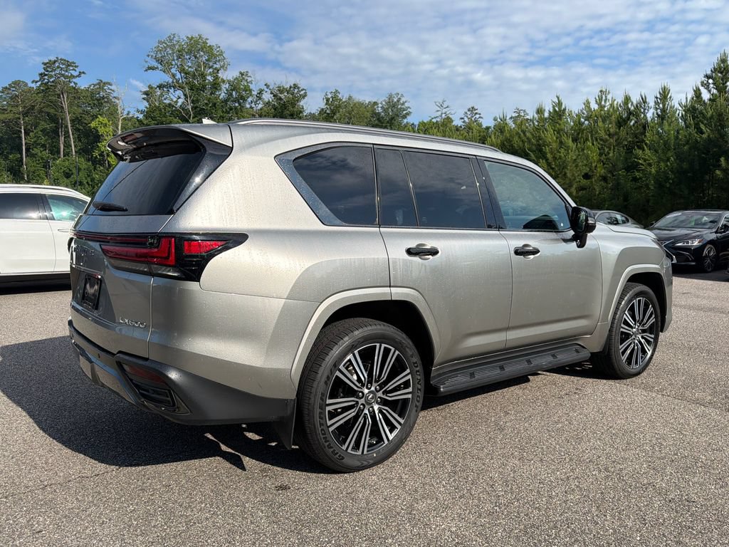 Used 2023 Lexus LX 600 4WD w/ Appearance Package image 20