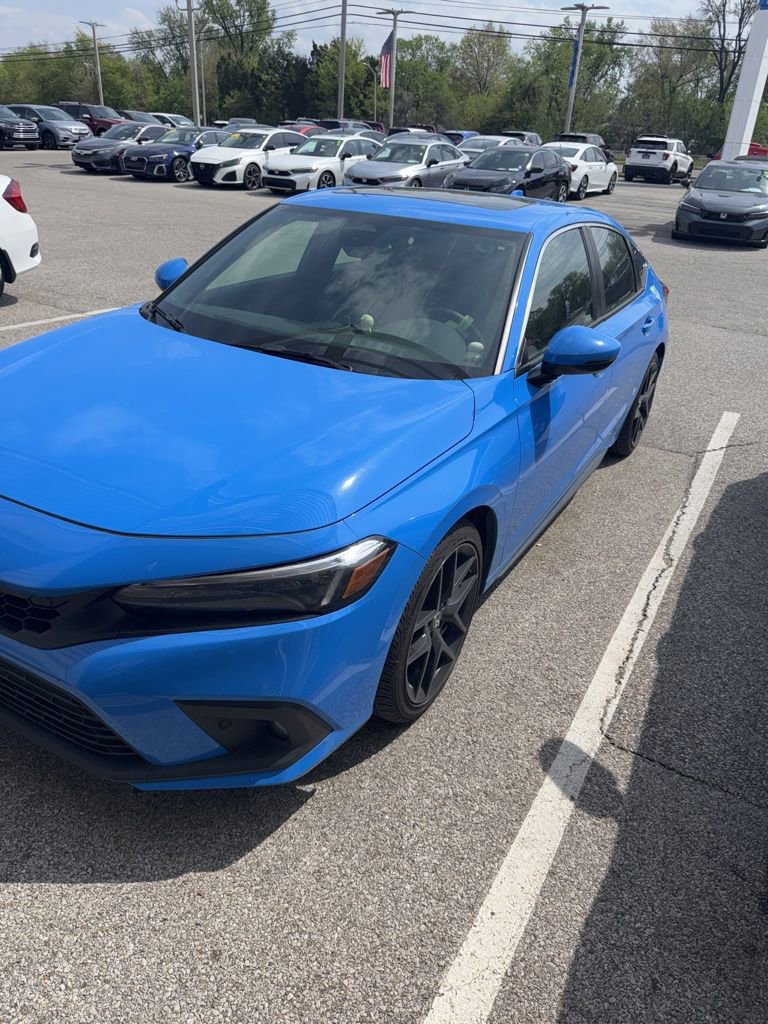 Used 2023 Honda Civic Sport Touring image 4