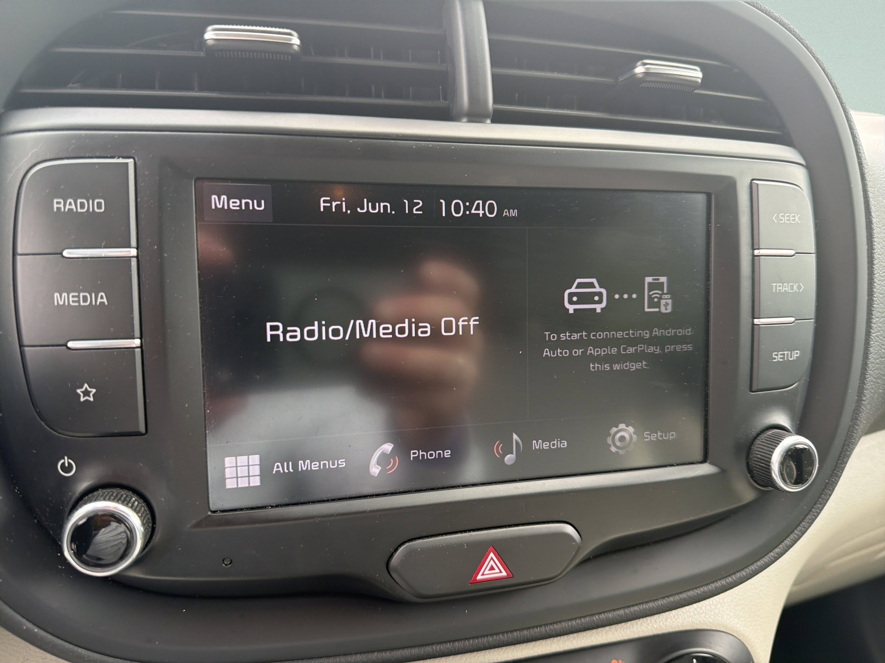 Used 2024 Kia Soul LX w/ Option Group 015 FWD image 16