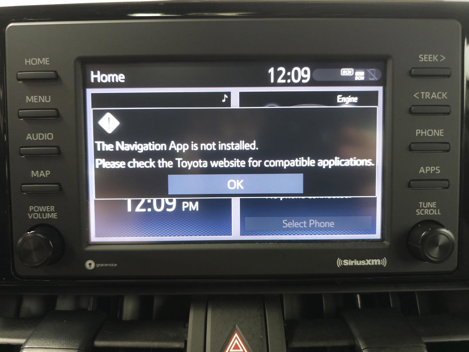 Used 2022 Toyota RAV4 XLE w/ Convenience Package AWD/4WD image 7