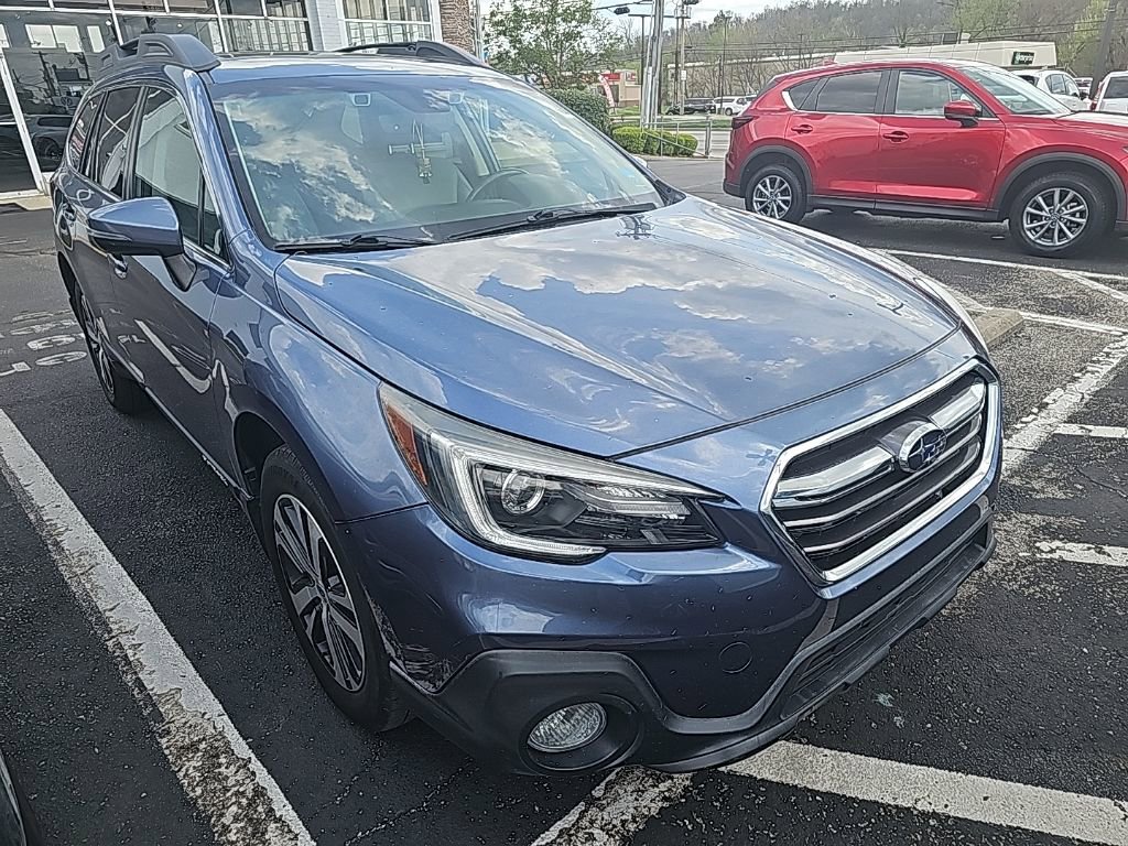 Used 2018 Subaru Outback 2.5i Limited image 3