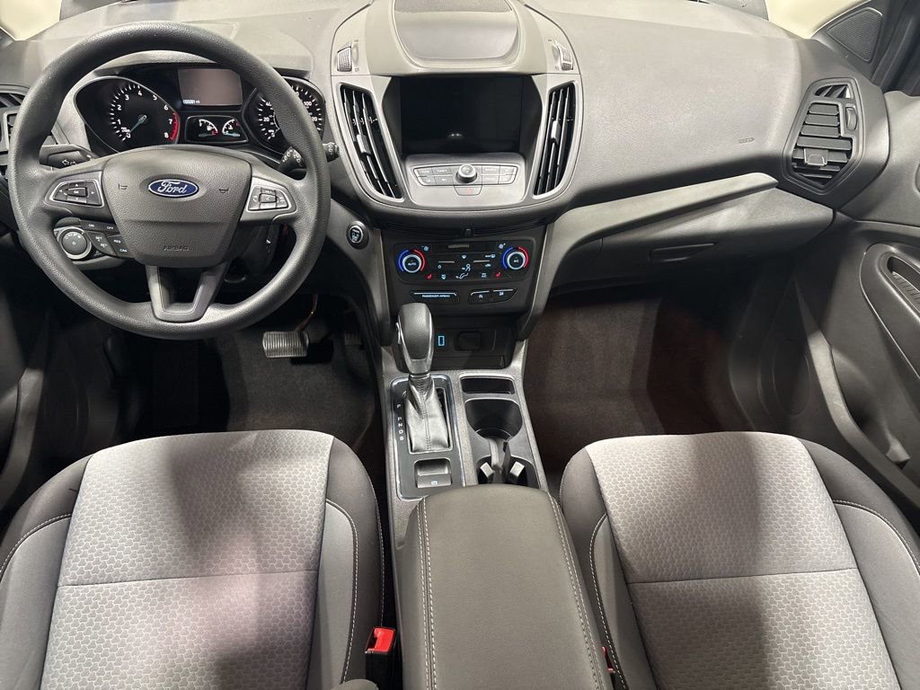 Used 2019 Ford Escape SE image 3