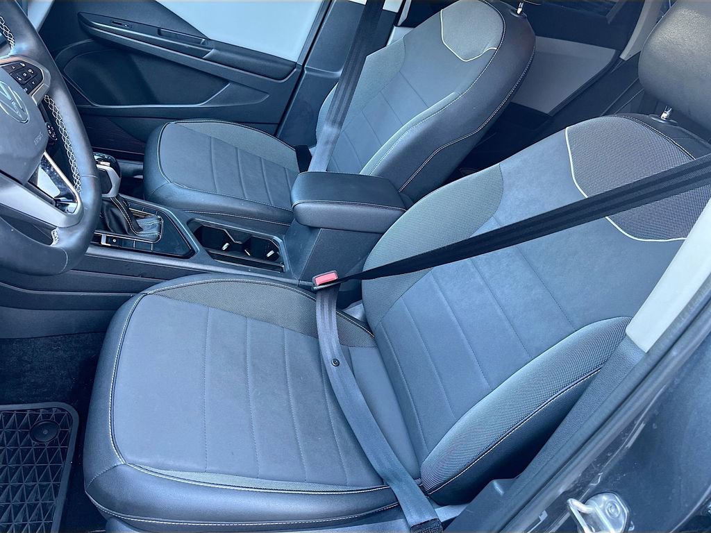 Used 2023 Volkswagen Taos SE image 20